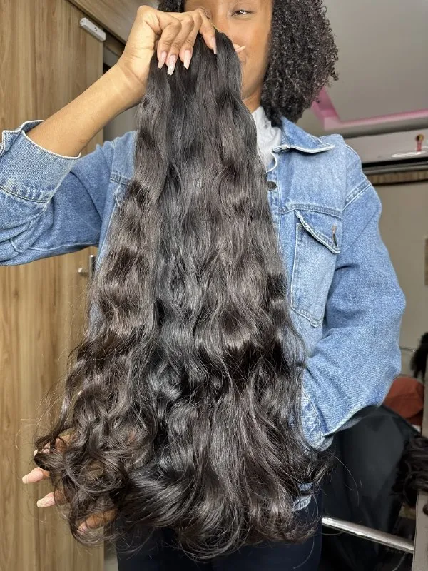 Cabelo humano ondulado